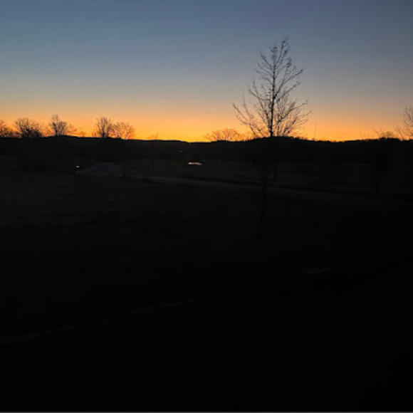 Meet your Posher, Madelyn - Picture 1 of 1